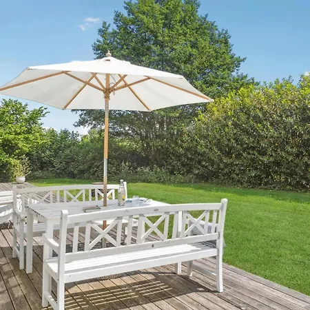 Stunning In With Kitchen Hébergement de vacances *